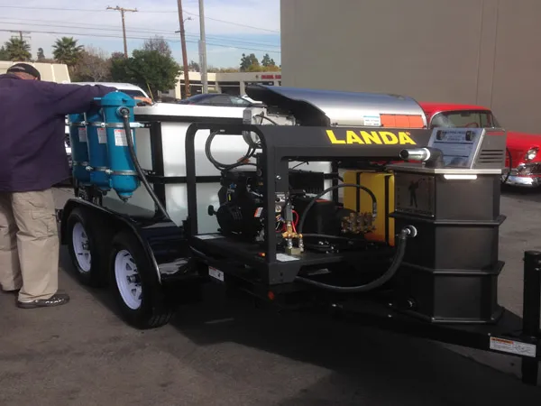 Pressure washing water recovery equipment