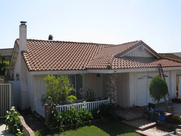 Residential tile roof cleaning