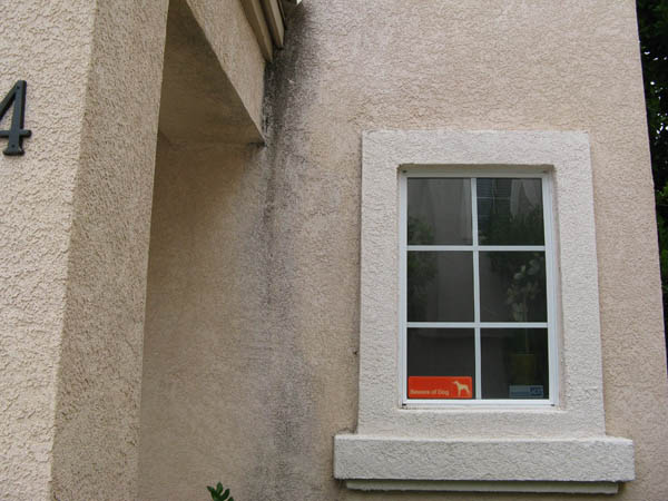 House Wash-House Pressure Washing Stain Removal